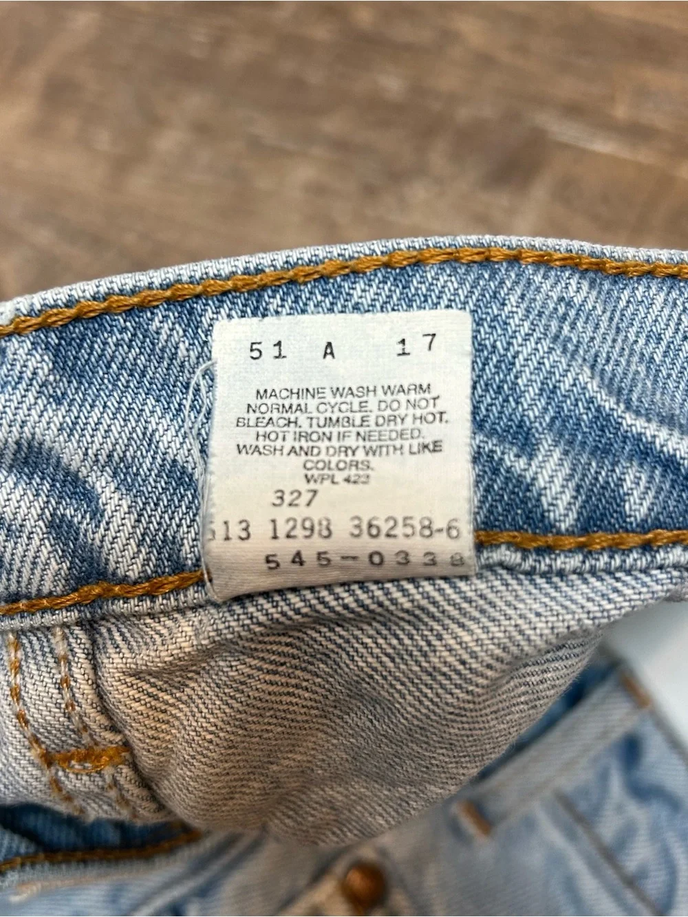 Vintage 90’s Levi's 545 Light Blue Relaxed Fit Men's Jeans size 40